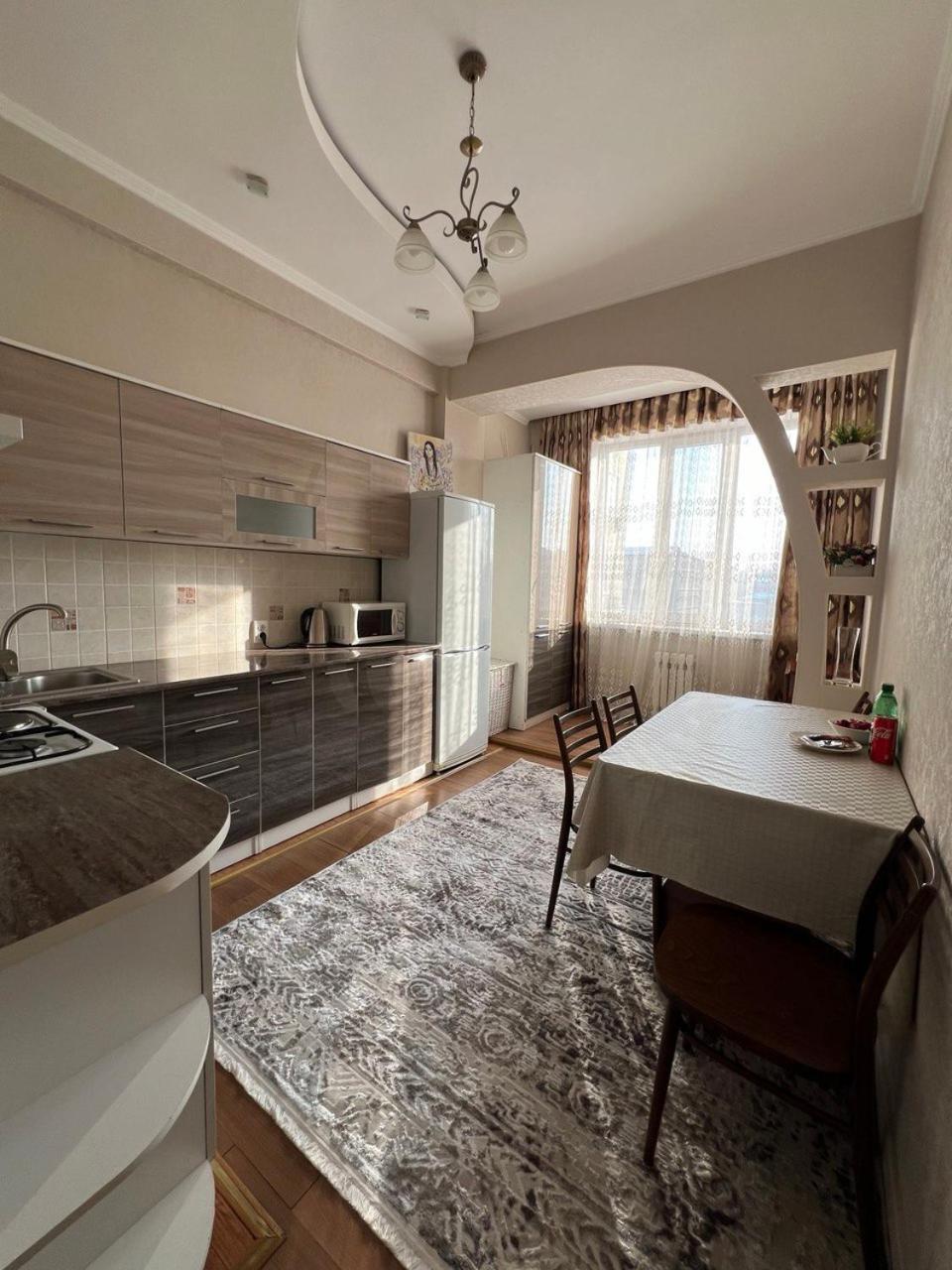 Appartement Promenade Bichkek Extérieur photo